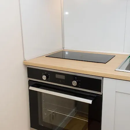 Apartment Retreat - Cozy 2bd Flat In A Location By Flat Mаnager *